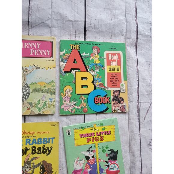 Lot of 6 Vintage Disney Disneyland & Kid Stuff Read Along Books missing Tapes - Picture 5 of 15